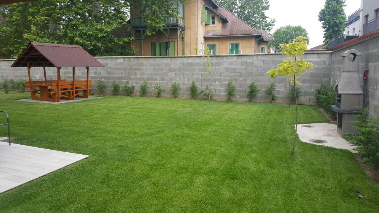 Balaton&Center Wellness Apartman Siófok Eksteriør billede